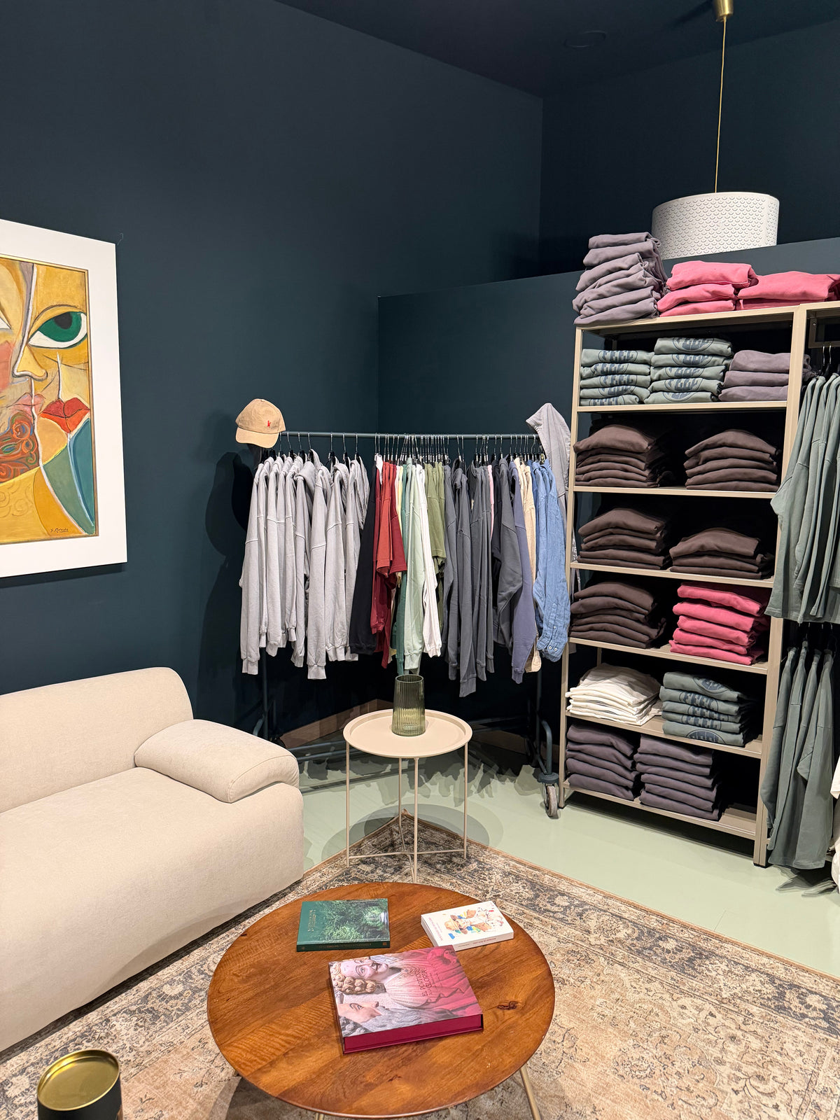 Nuestra tienda en Santiago de Compostela: el punto de encuentro de JACOBSLAND