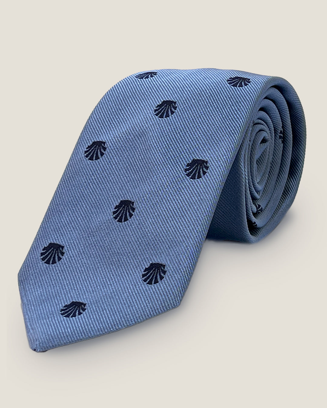 CORBATA CONCHA CELESTE