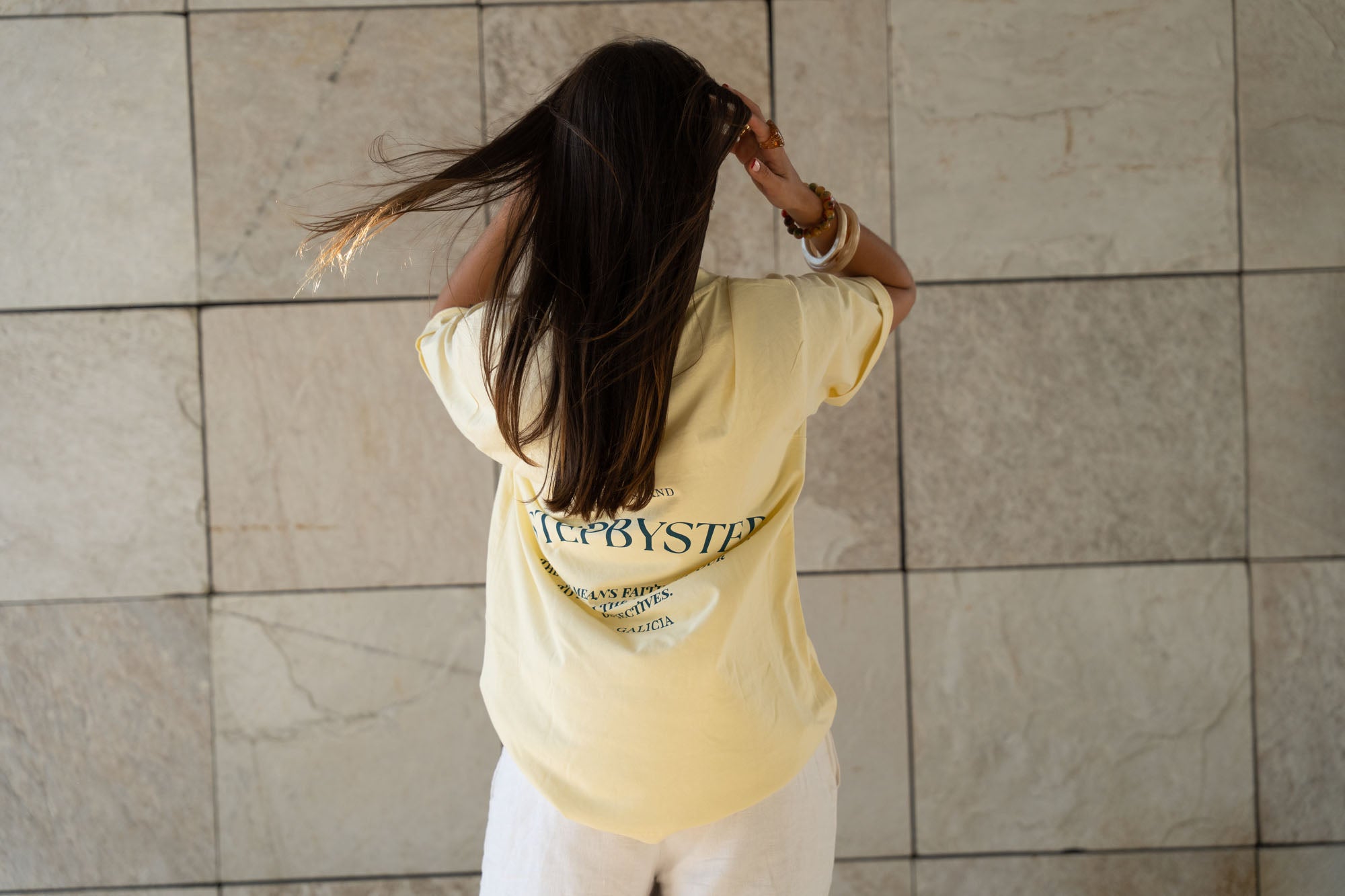 CAMISETA STEPBYSTEP AMARILLA