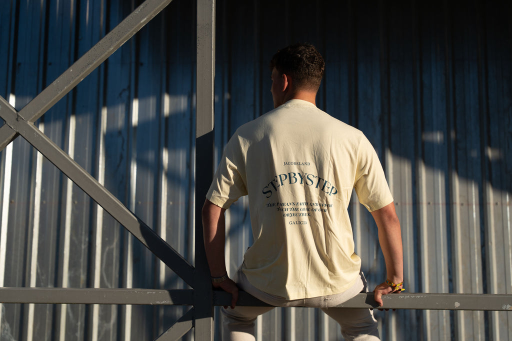 CAMISETA STEPBYSTEP AMARILLA